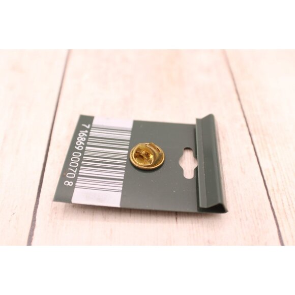 Vintage Praying Hands Lapel Hat Pin Gold Tone Religious Prayers Made in USA NEW - Picture 3 of 7